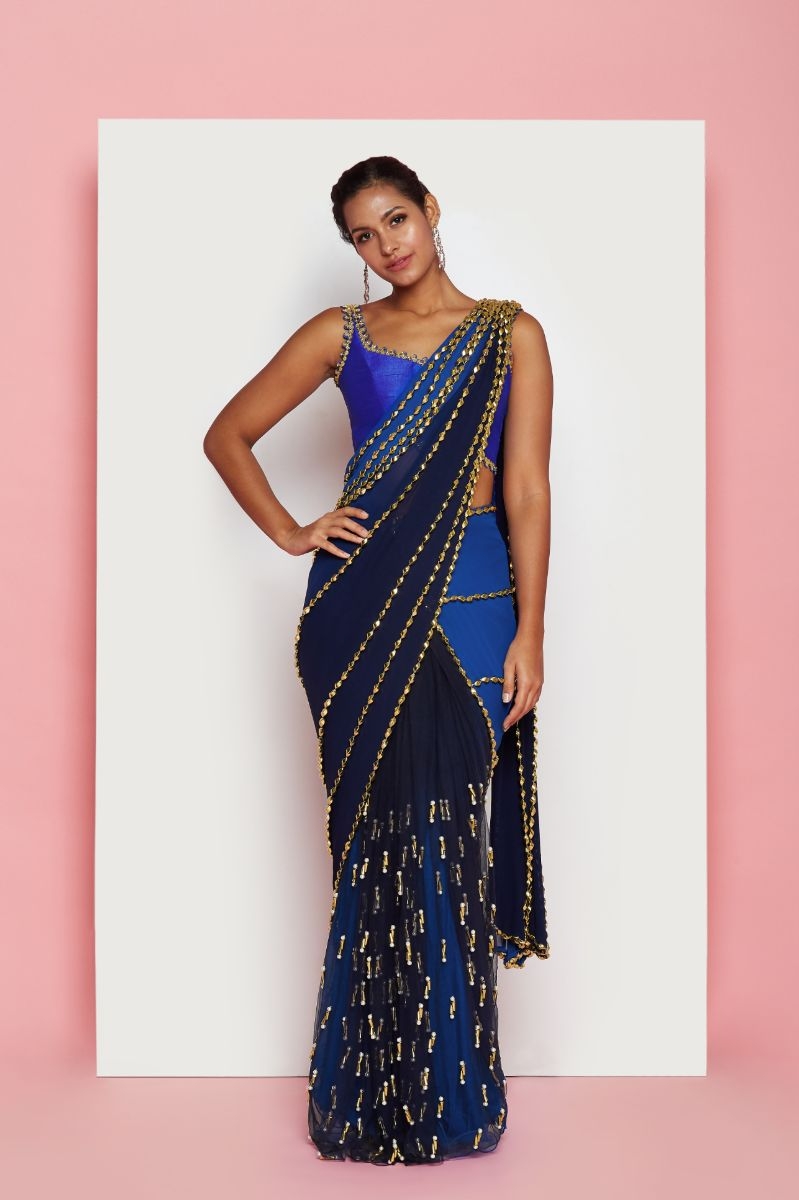 Buy Blue 3D embroidery pre-draped saree set by Papa Don't Preach at Aashni  and Co