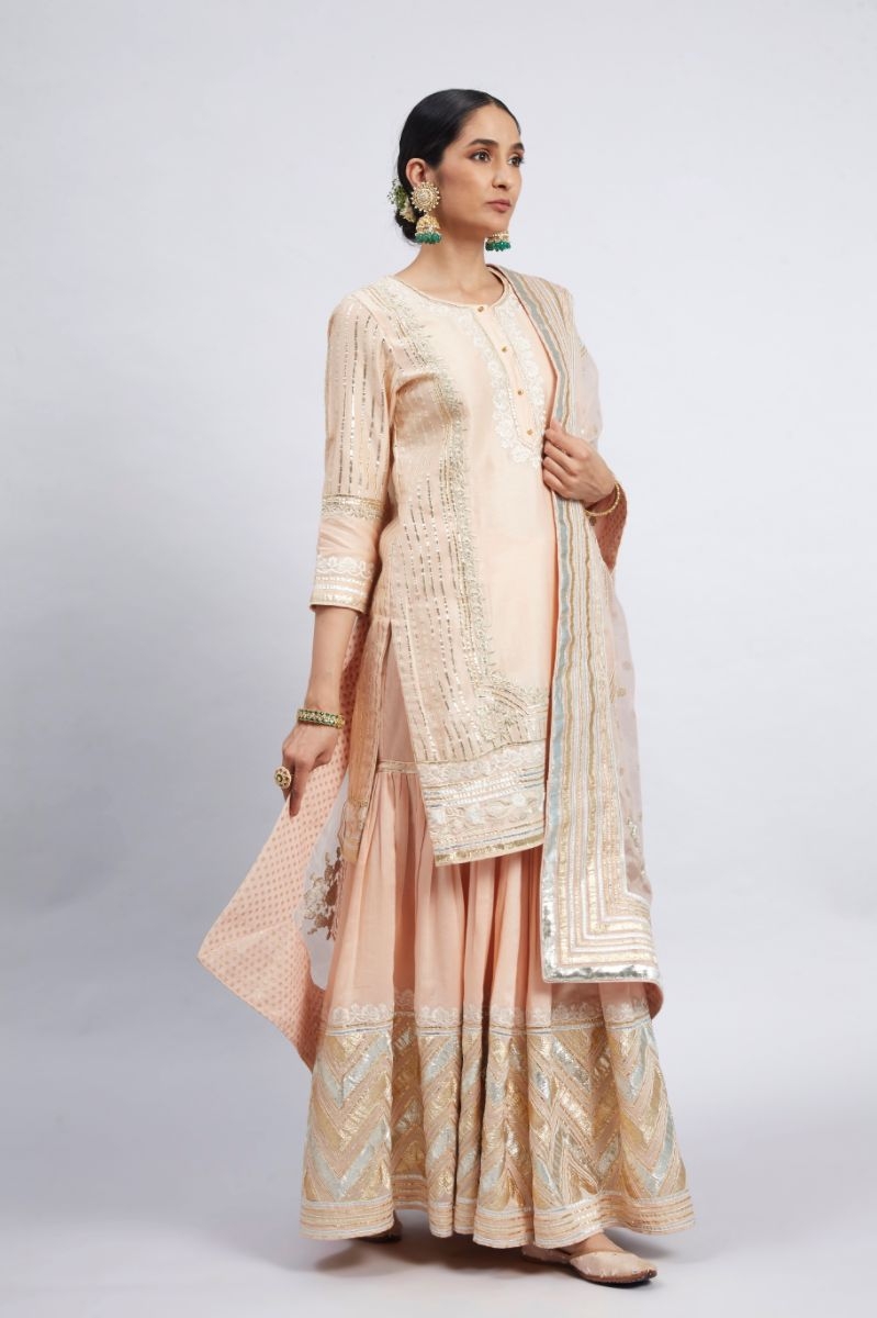 ERINA PEACH SHORT GARARA SET