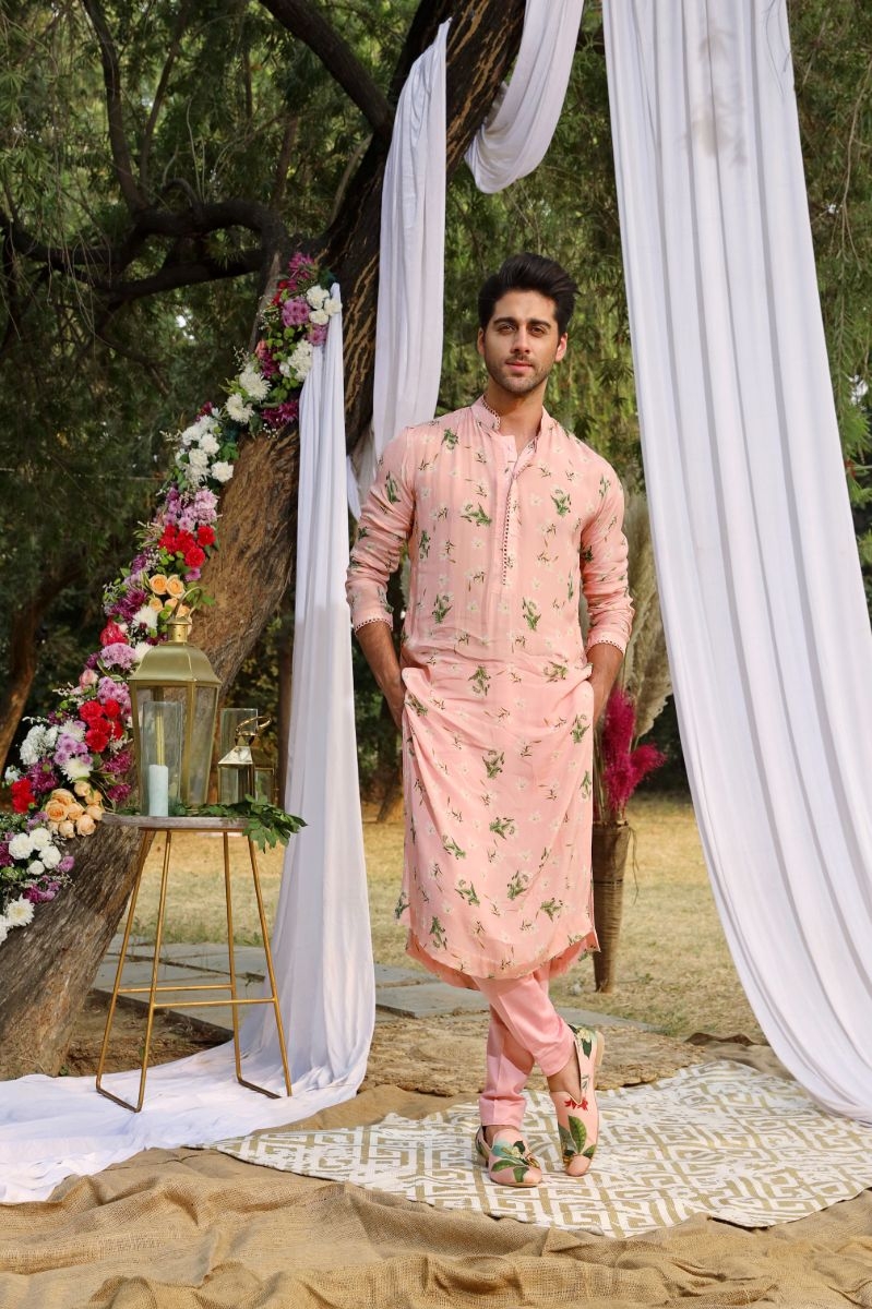 LIGHT BLUSH PRINTED KURTA SET