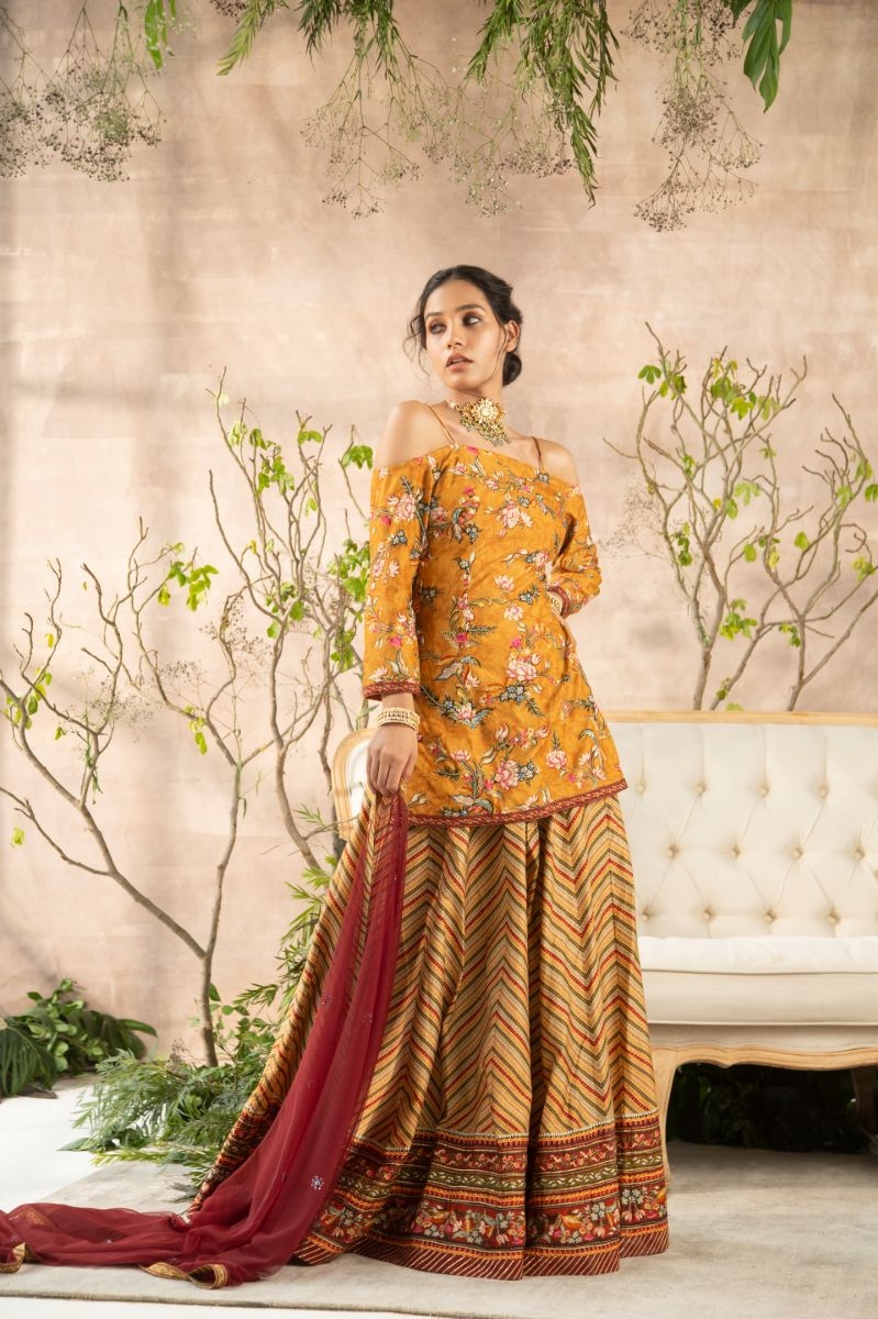 MUSTARD FLORAL PRINTED KURTA SET