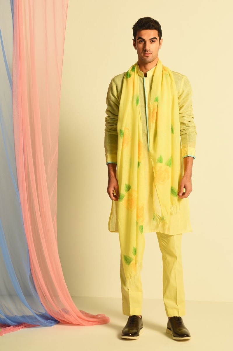 LEMON YELLOW KURTA SET WITH PRINTED STOLE