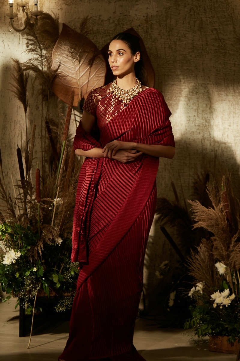 SCINTALLING SAREE VERMILLION RED