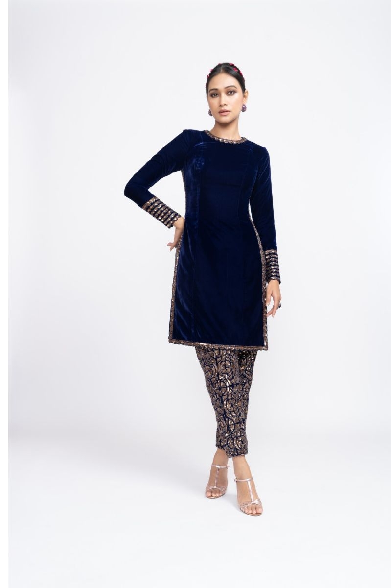 NAVY BLUE VELVET KURTA SET